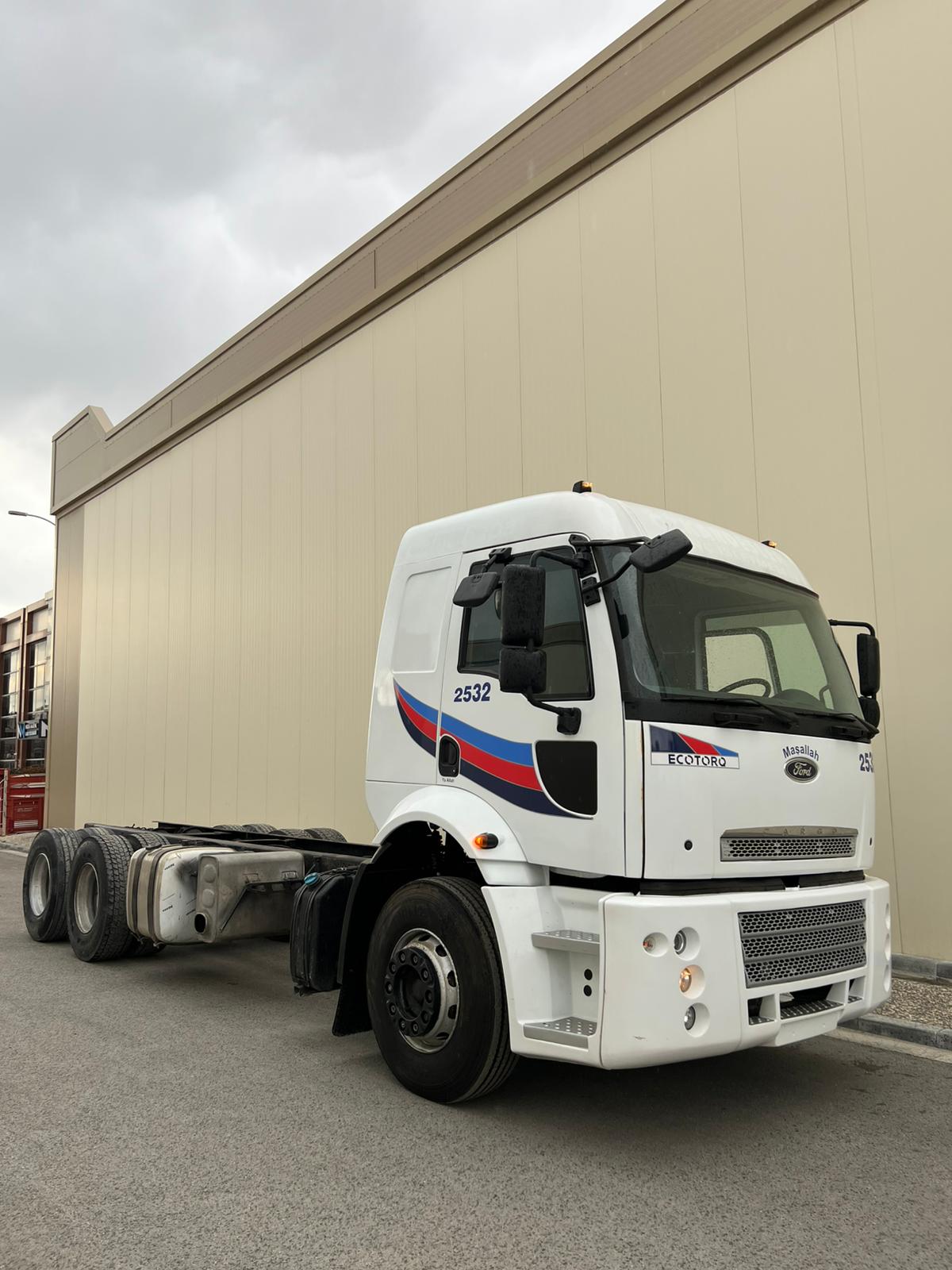 2013 MODEL 2532 E5 FORD CARGO